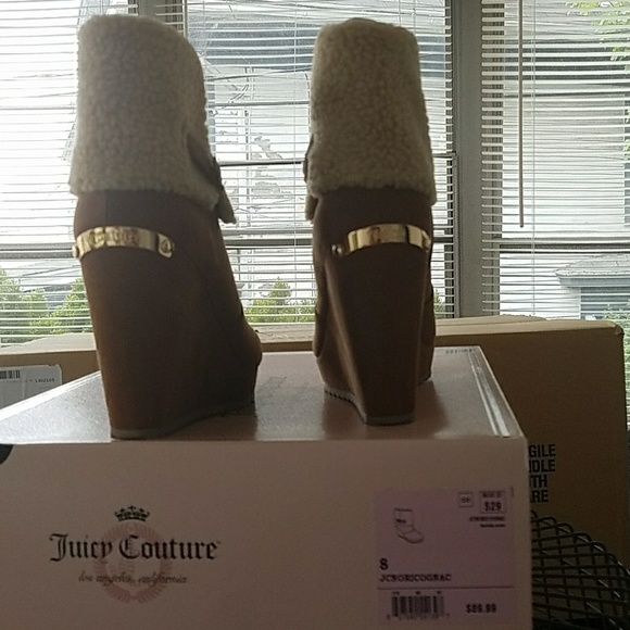 Juicy Couture Ankle Boots - Picture 2 of 4